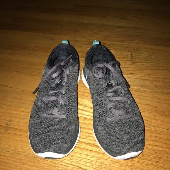 Nike flyknit lunar IDs - Picture 2 of 3